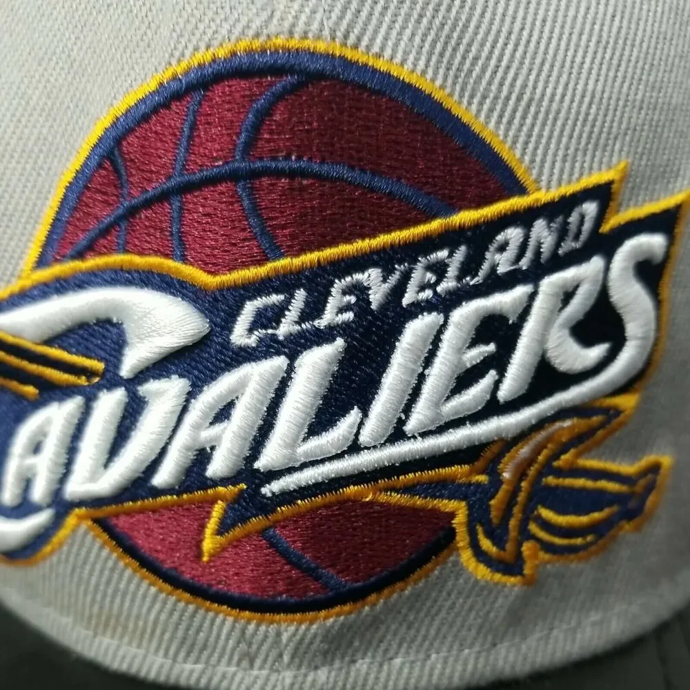 Mitchell & Ness Cleveland Cavaliers NBA Hat Wool Snapback Embroidered
